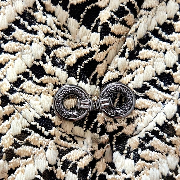 Joseph Ribkoff  2 piece gold sweater set size 10 - Picture 3 of 8